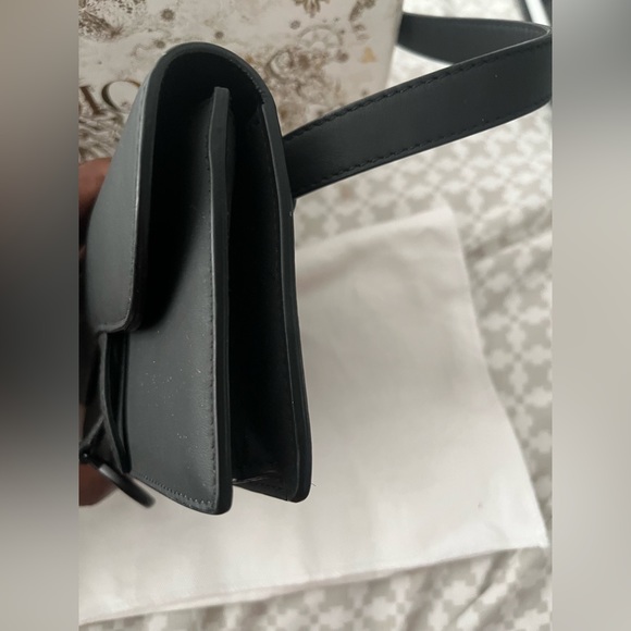 DIOR SADDLE BELT POUCH
BLACK MATTE - Picture 7 of 11